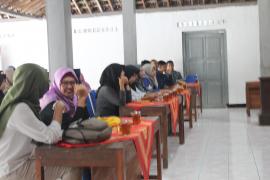 KUMPUL BARENG PENGURUS ANDESI ( ANAK DESA SIDOHARJO )