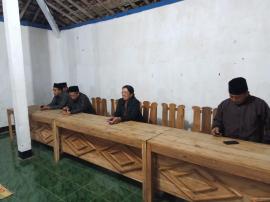 PERTEMUAN RUTIN JUM'AT KLIWONAN PADUKUHAN PULEKULON 