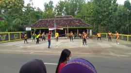 Pertandingan Bola Volly Klepu, Sidoharjo VS Manukan, Jepitu