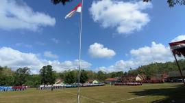 Upacara Peringatan HUT Proklamasi Kemerdekaan RI Berlangsung Di Lapangan Bintaos