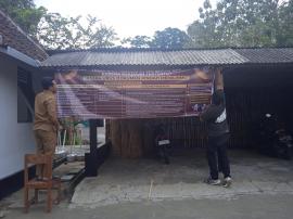 Pemasangan Banner Sosialisasi DPTb Kalurahan Sidoharjo