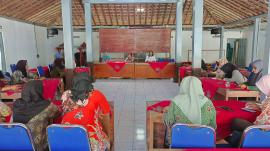Desa Prima Wanodya Kencono Dapat Dana Hibah Sebagai Modal Usaha