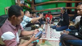 Dukcapil Datangi RT 01 Klepu Untuk Aktivasi IKD