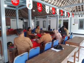 Koordinasi TPK Pembangunan Taman Edukasi Kebun Gizi 