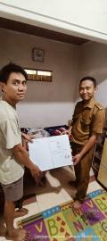 Penyerahan Adminduk Untuk Bayi Baru Lahir