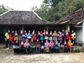 Momong Lansia Padukuhan Bengle I