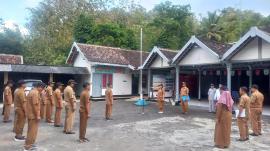 Pamong Dengan Semangat Laksanakan Apel Pagi