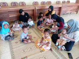 Pelaksanaan Posyandu Nyawiji Padukuhan Jati