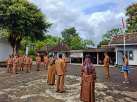 Apel Pagi Pacu Disiplin Dan Sinergi Pamong