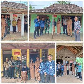 Pemasangan Stiker Keluarga Miskin/Pra Sejahtera