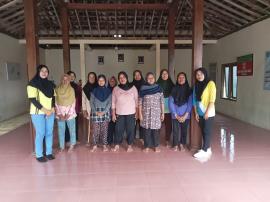 Semarak Jum'at Pon, Momong Lansia Padukuhan Bengle I