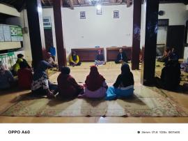 Pertemuan Tim Inti Padukuhan Pulengelo