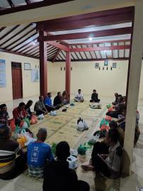 Tradisi Selikuran di Padukuhan Bintaos