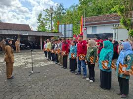 Apel Pagi Senin, Lurah Sidoharjo Resmi Kukuhkan Lembaga Kemasyarakatan Kalurahan