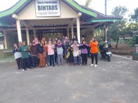 Momong Lansia Serentak di Sidoharjo, Bintaos Semarakkan Senam Sehat Lansia