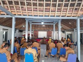 Lurah Sidoharjo Pimpin Rakor Senin, Bahas Evaluasi RHL hingga Survei Kepuasan Masyarakat
