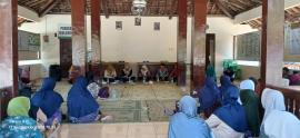 Sosialisasi HOMPIMPAH Di Padukuhan Pulengelo