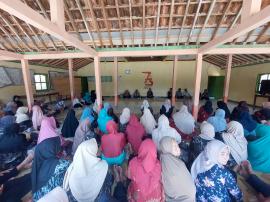 Sosialisasi HOMPIMPAH di Padukuhan Klepu, Warga Didorong Aktif Kelola Sampah dari Rumah