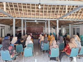 Pokja III TP PKK Sidoharjo Gelar Pelatihan Kue Kering Berbahan Tepung Cassava